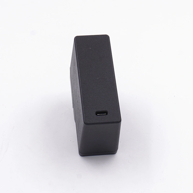 9V 3A Interchangeable Plug Power Adapter na may USB C Ports Output